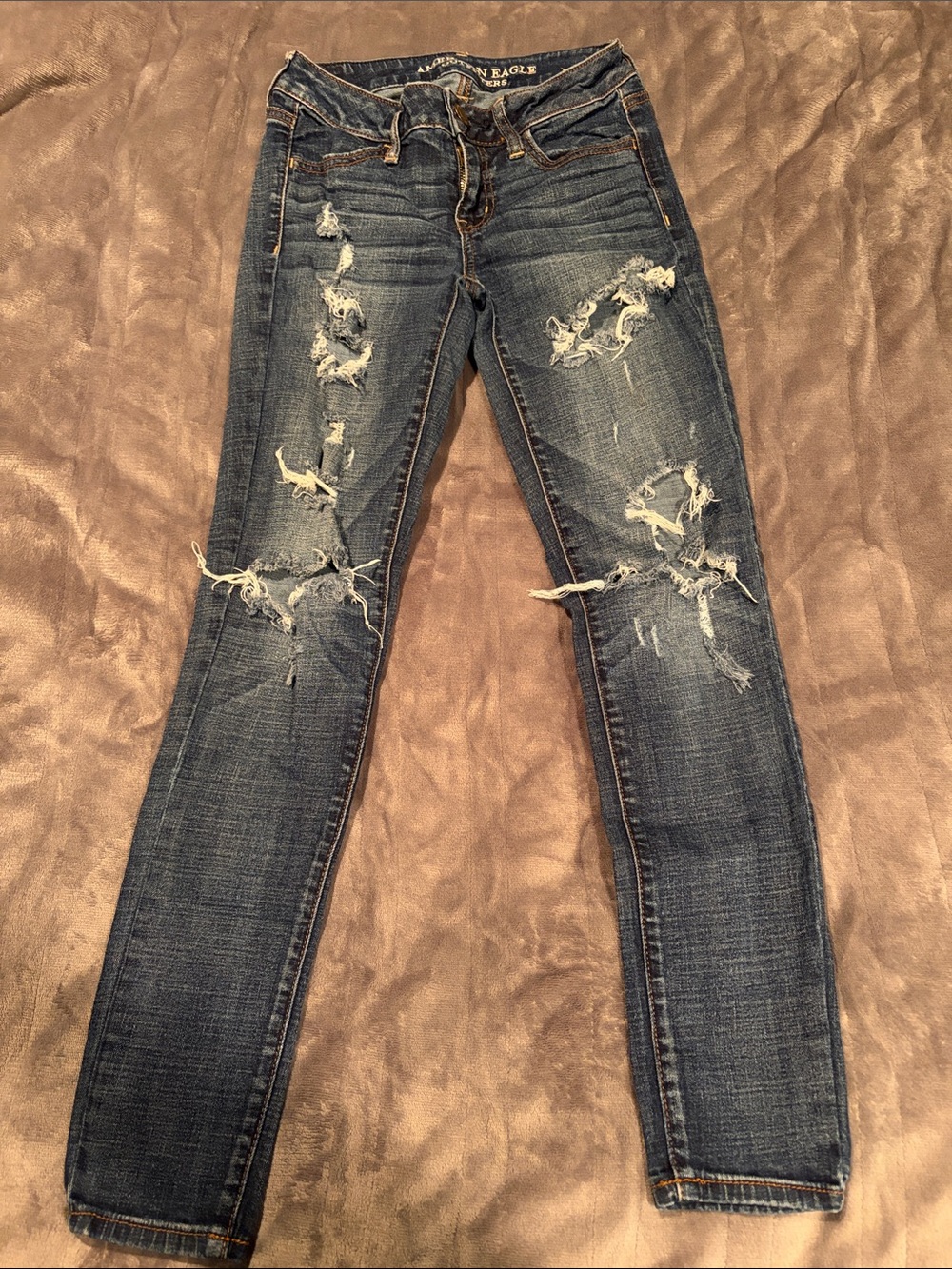American Eagle Outfitters Blue Distressed Skinny Jeans for Women